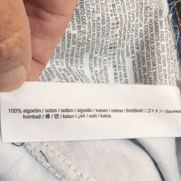 Zara Women's Light Blue High Rise Relaxed Jeans - Picture 9 of 12